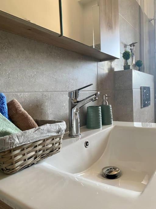 Apartament Τέσσερις Εποχές Aetos  Zewnętrze zdjęcie